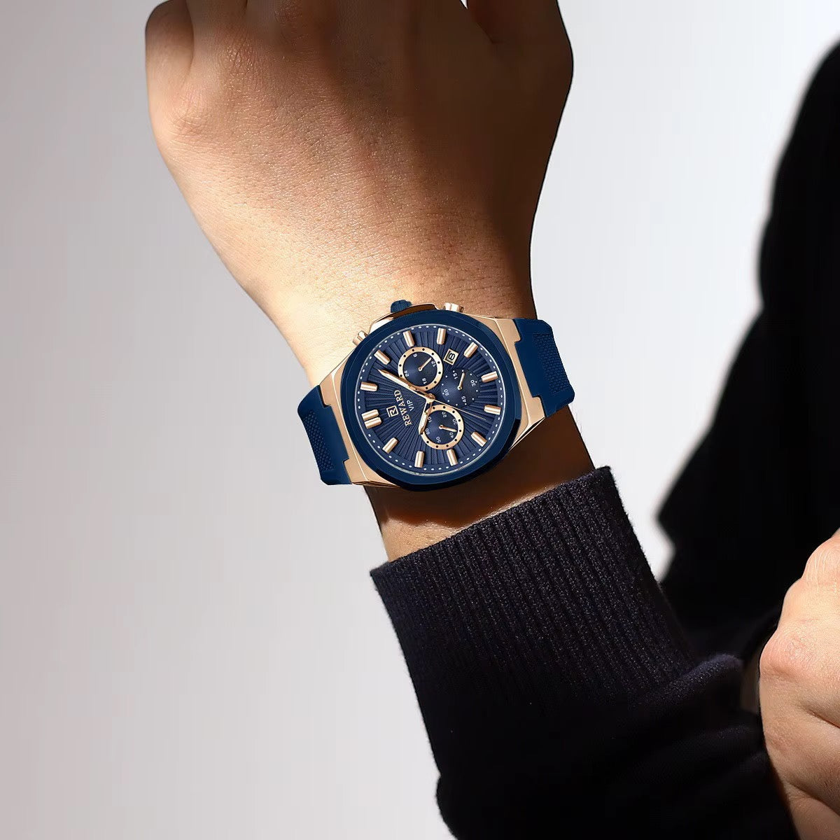 Reward Alfor — Men’s sport watch